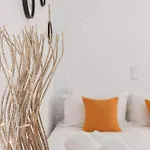 Dibellee Mykonos 3*