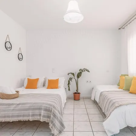 Dibellee Mykonos Lägenhetshotell 3*
