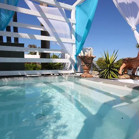 Dibellee Mykonos Studios 3*