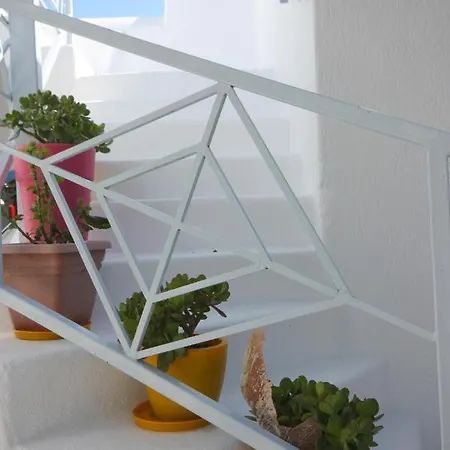 Dibellee Mykonos Studios Aparthotel 3*