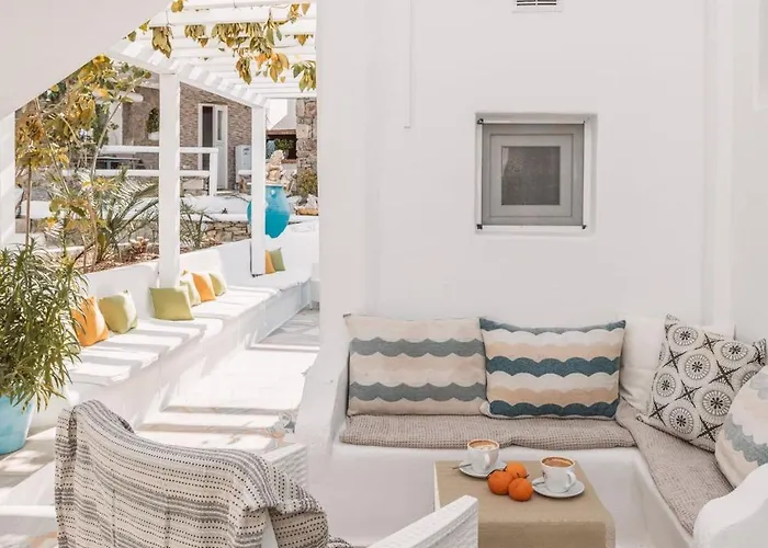 Dibellee Mykonos Glastros (Mykonos)