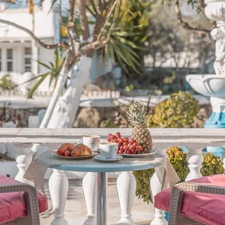 Dibellee Mykonos Aparthotel 3*