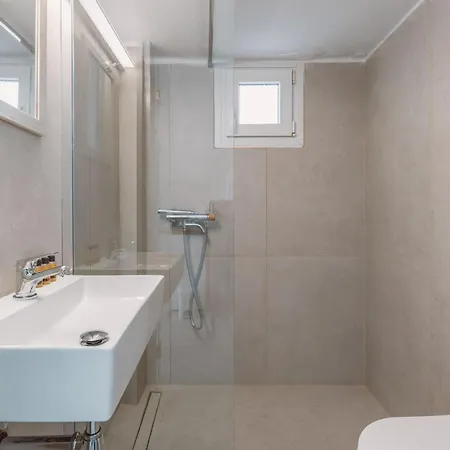 Lägenhetshotell Dibellee Mykonos 4*