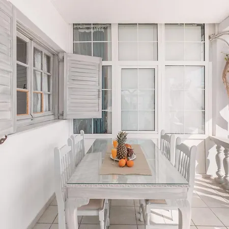 Dibellee Mykonos 3* Glastros (Mykonos)