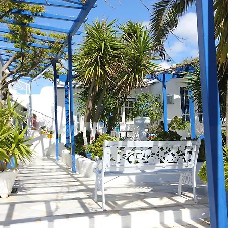 Dibellee Mykonos Aparthotel Glastros (Mykonos)