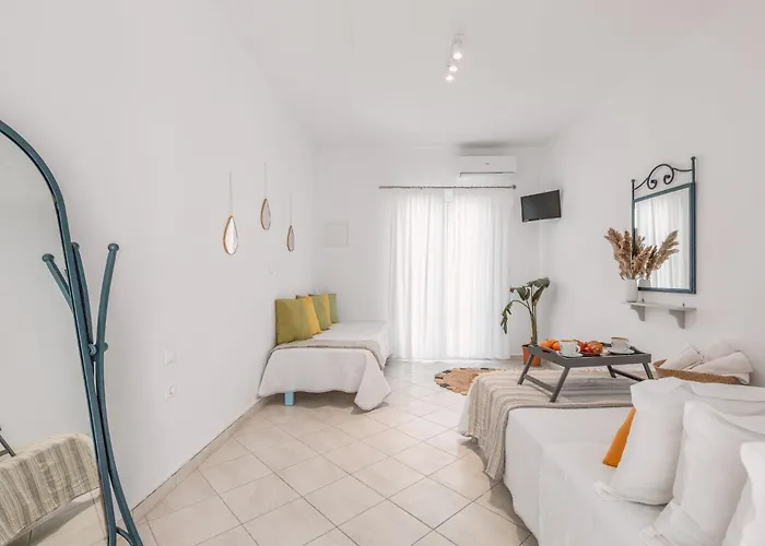 Dibellee Mykonos Studios 3* Glastros (Mykonos)