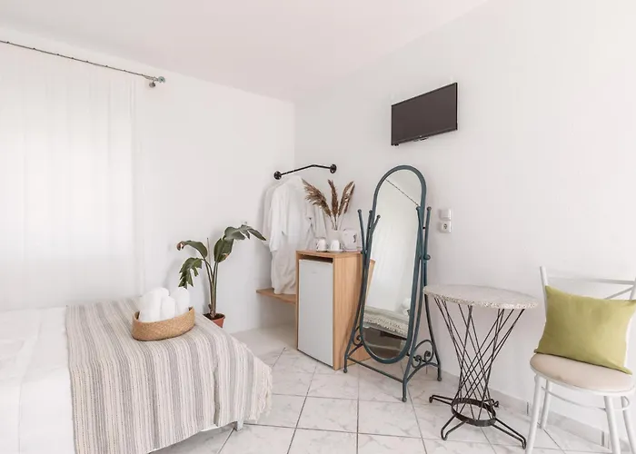 Dibellee Mykonos Studios Glastros (Mykonos)