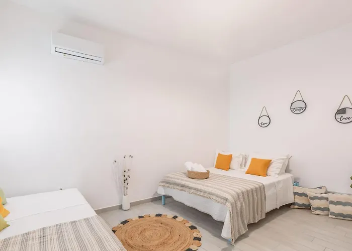 Dibellee Mykonos Studios 3*