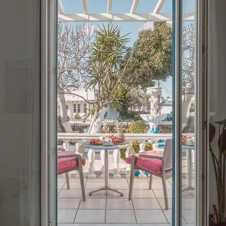 Dibellee Mykonos 4* Гластрос