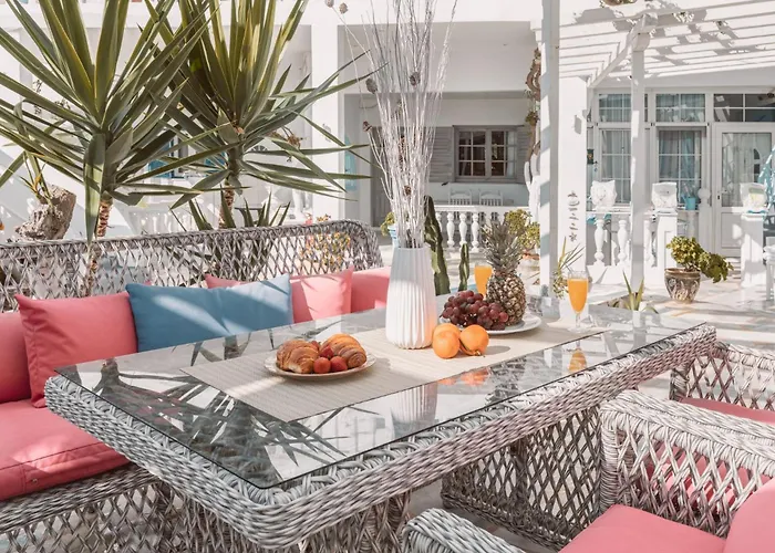 Dibellee Mykonos Apartmanhotel Glásztrosz