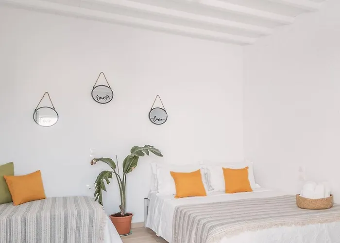 Dibellee Mykonos Apartmanhotel 4*